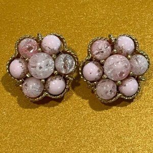 Vintage Clip on Earrings 1940-1950 Pink beads